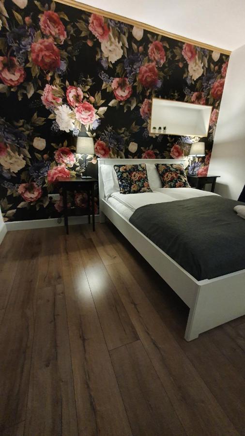 Pasta Factory Guest Rooms Galway Zewnętrze zdjęcie