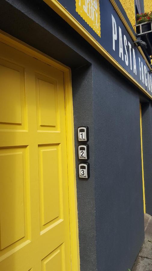 Pasta Factory Guest Rooms Galway Zewnętrze zdjęcie